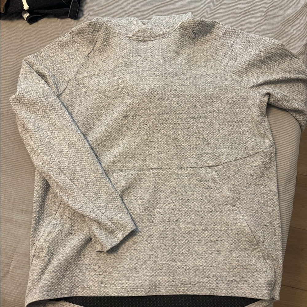 Lululemon at ease hoodie Heather Grey Size Large